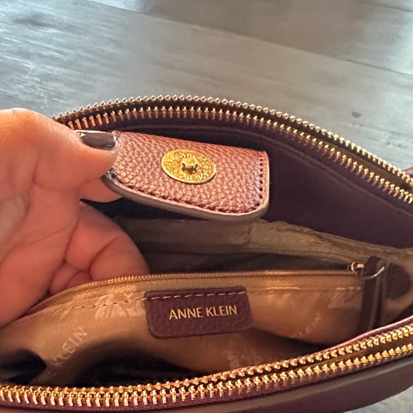 Anne Klein Burgundy Crossbody Bag - Picture 6 of 11